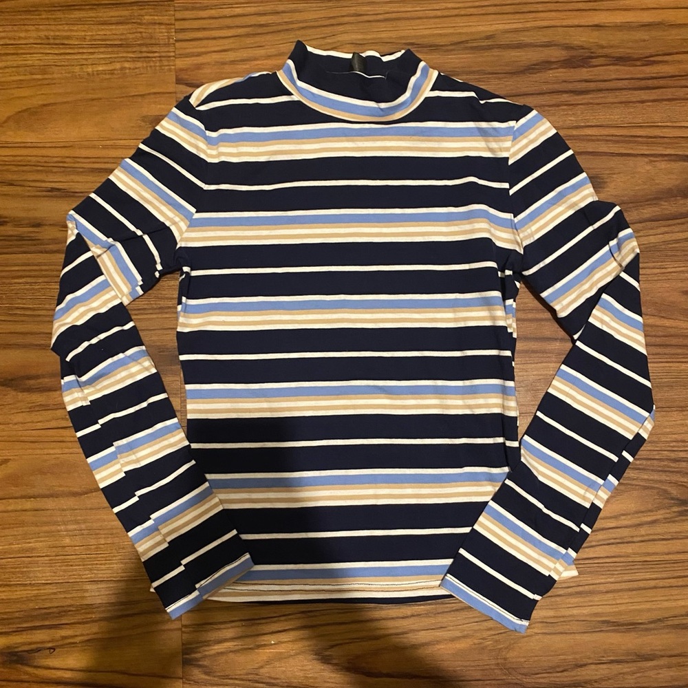 SHEIN Women’s Mock Neck Striped Top Size Medium
